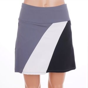 Kinona Bold Move Skort - Size X-Small